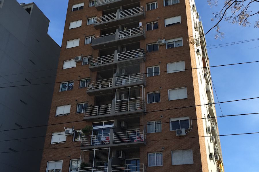 01 FACHADA