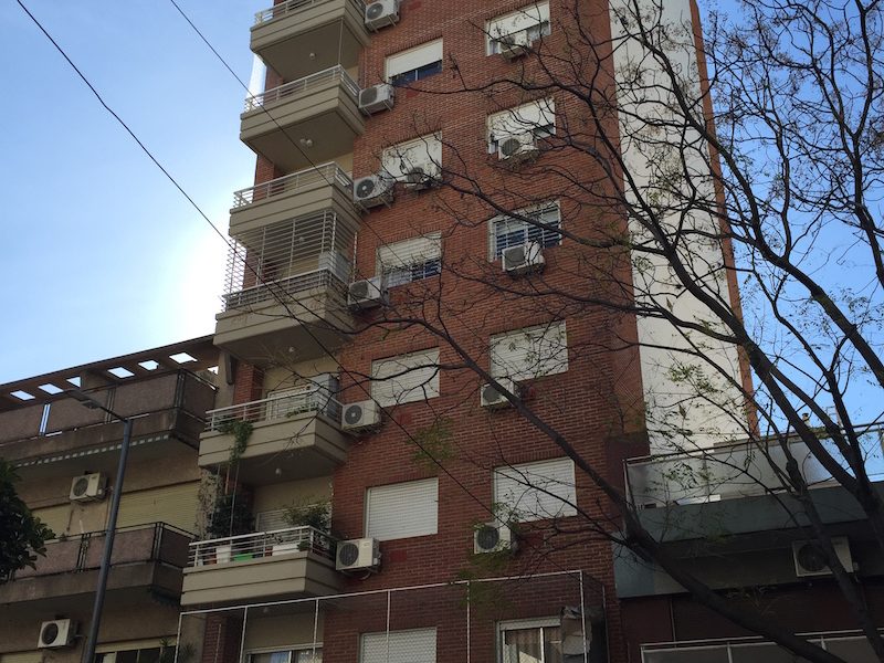 01 FACHADA