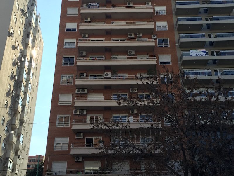 FACHADA2525